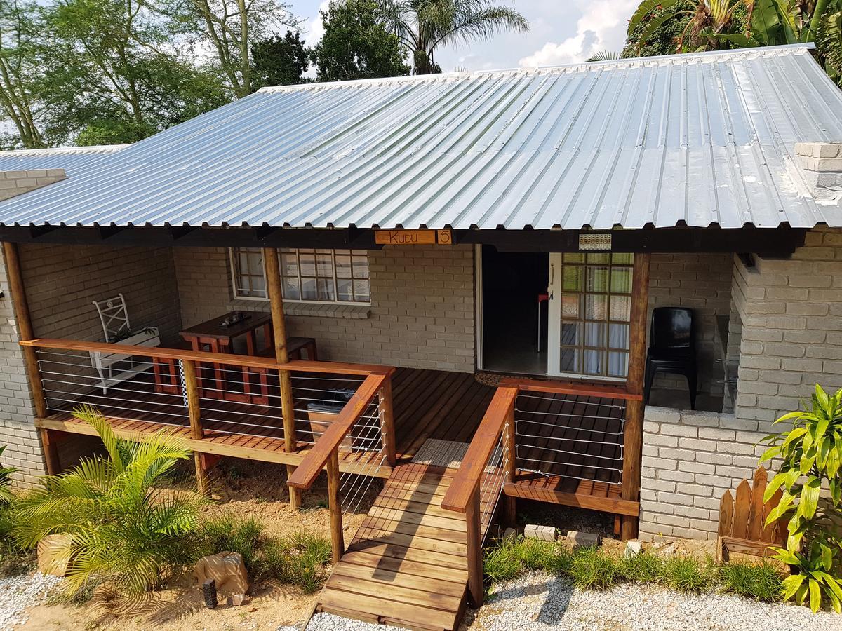 Villa Numbi Hills Self-Catering à Hazyview Extérieur photo